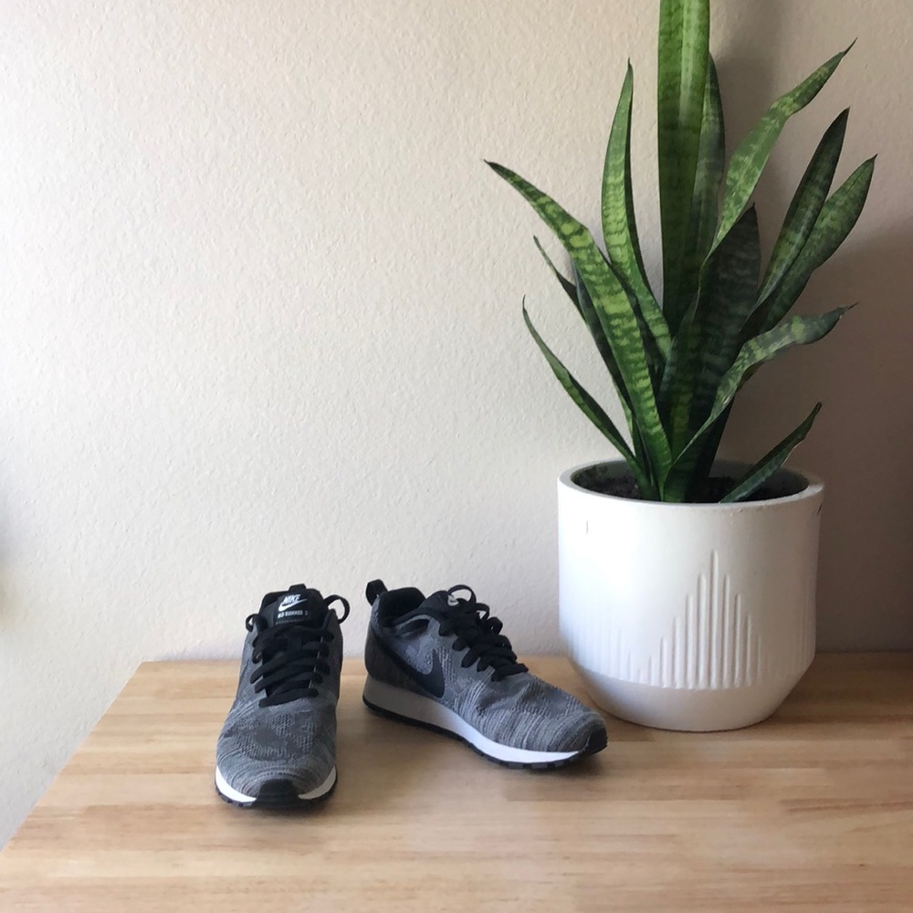 NIKE SNEAKERS 👟